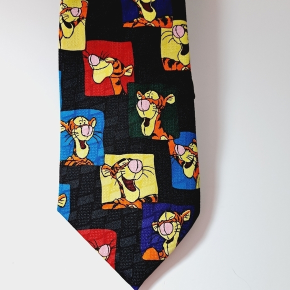 Disney Vintage Winnie The Pooh Tigger Novelty Fun Tie - Picture 2 of 6